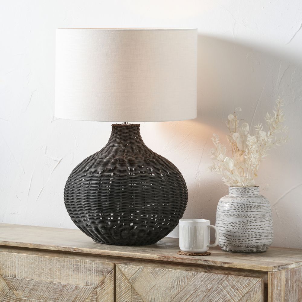 Allona Rattan Table Lamp