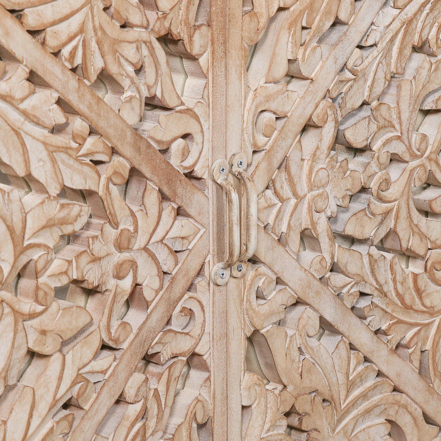 Solmere Ornate Carved Mango Wood Sideboard with Mirror Doors