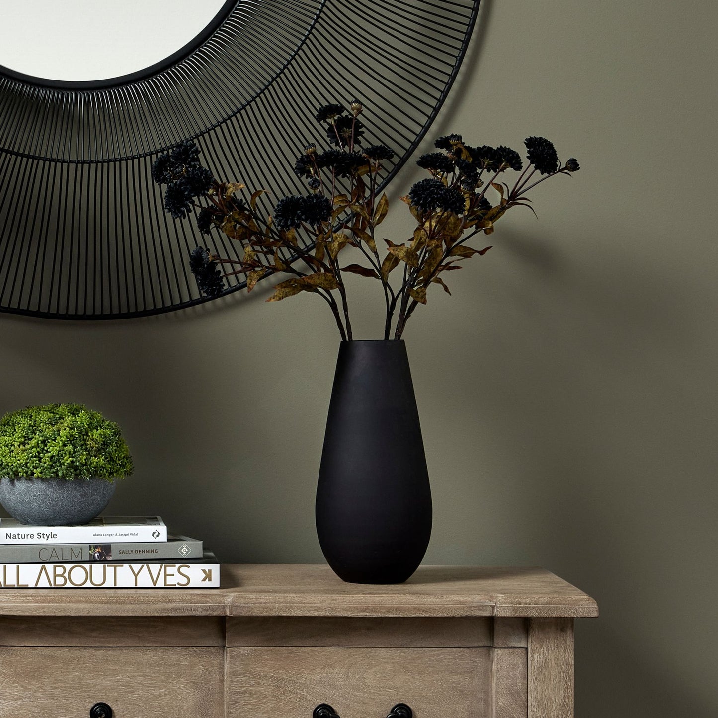 Black Chrysanthemum