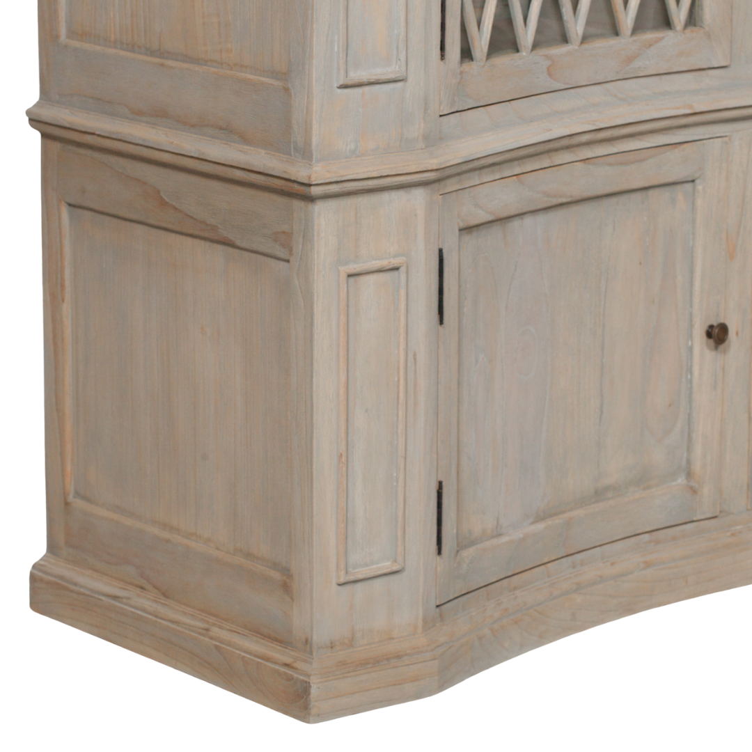 Arbouré White Cedar Concave Display Cabinet