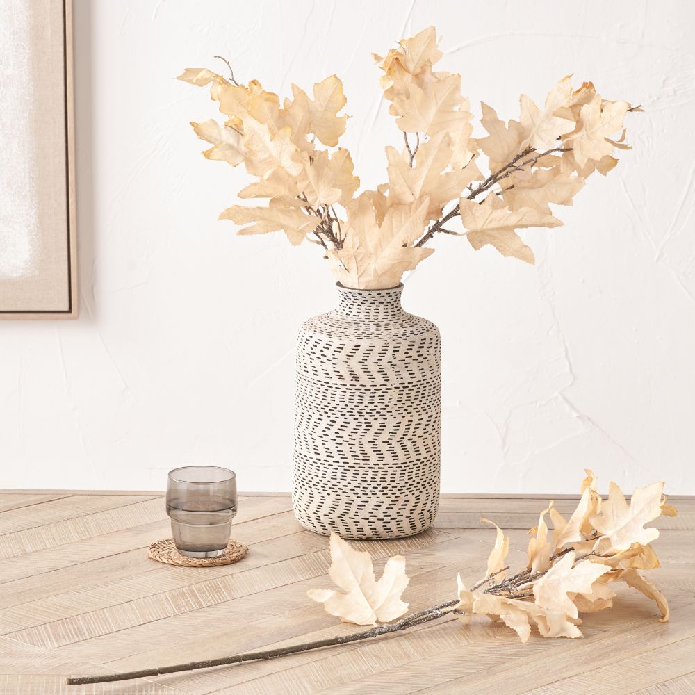 Natural Apricot Maple Leaf Pack of 6