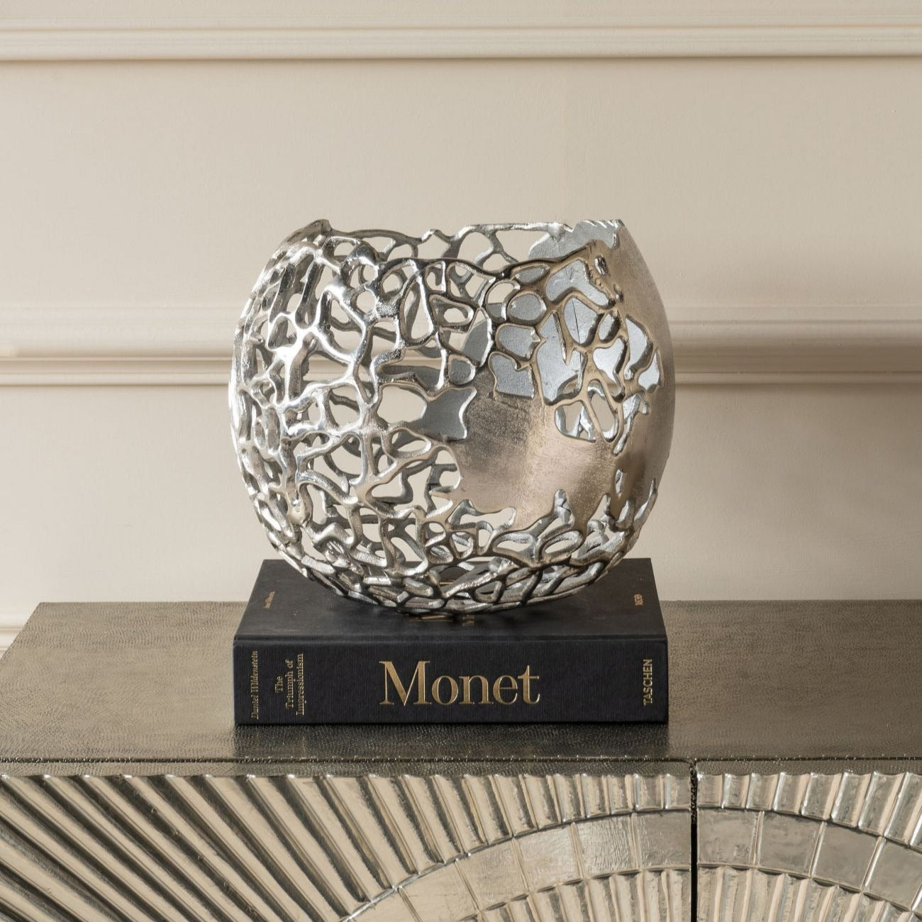 Apo Coral Aluminium Spherical Vase