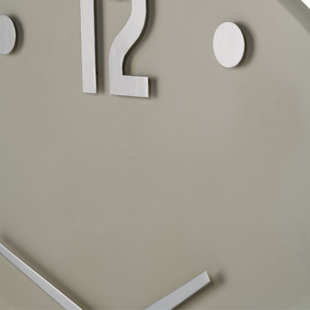 Metal Retro Wall Clock