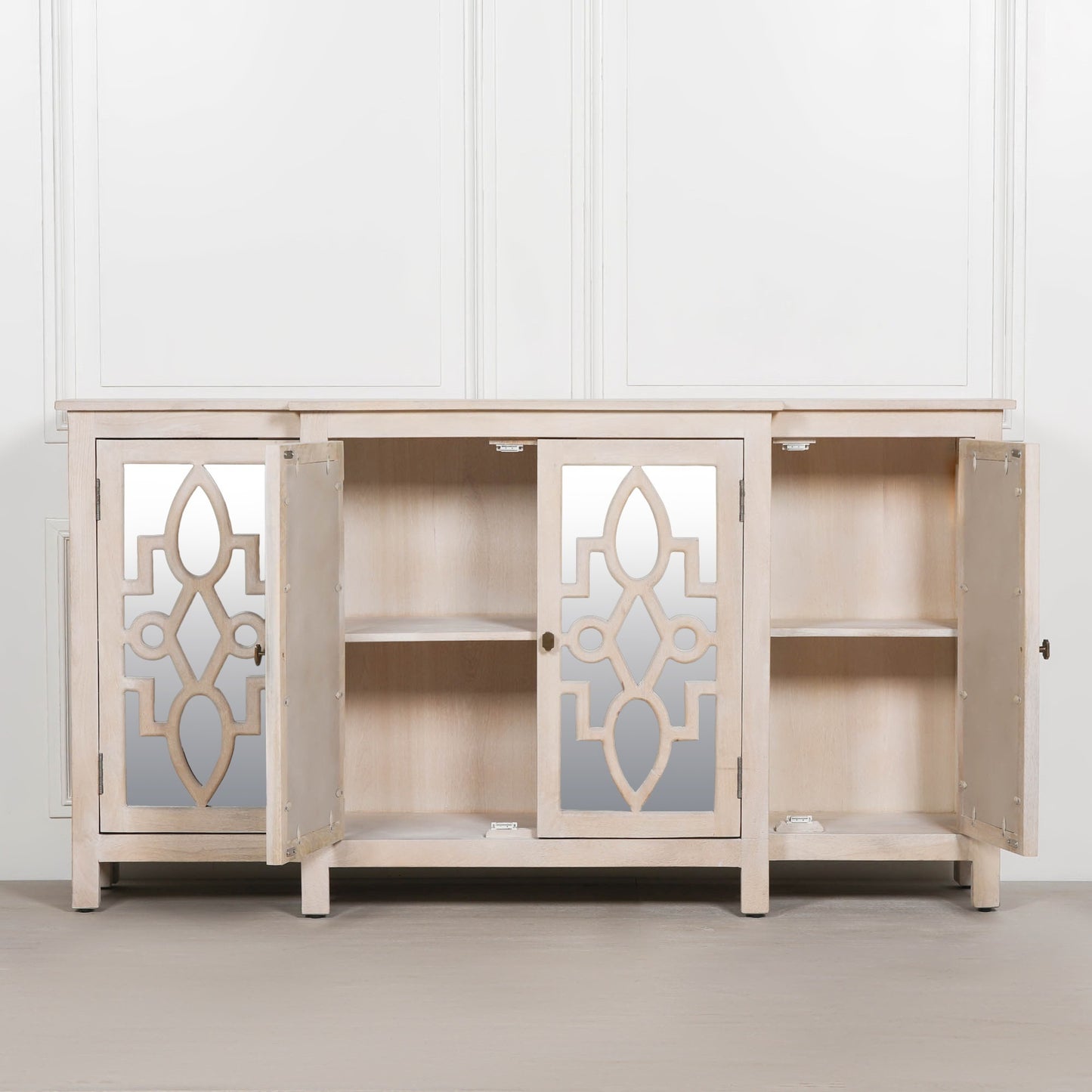 Solmere 4-Door Mirrored Breakfront Mango Wood Sideboard