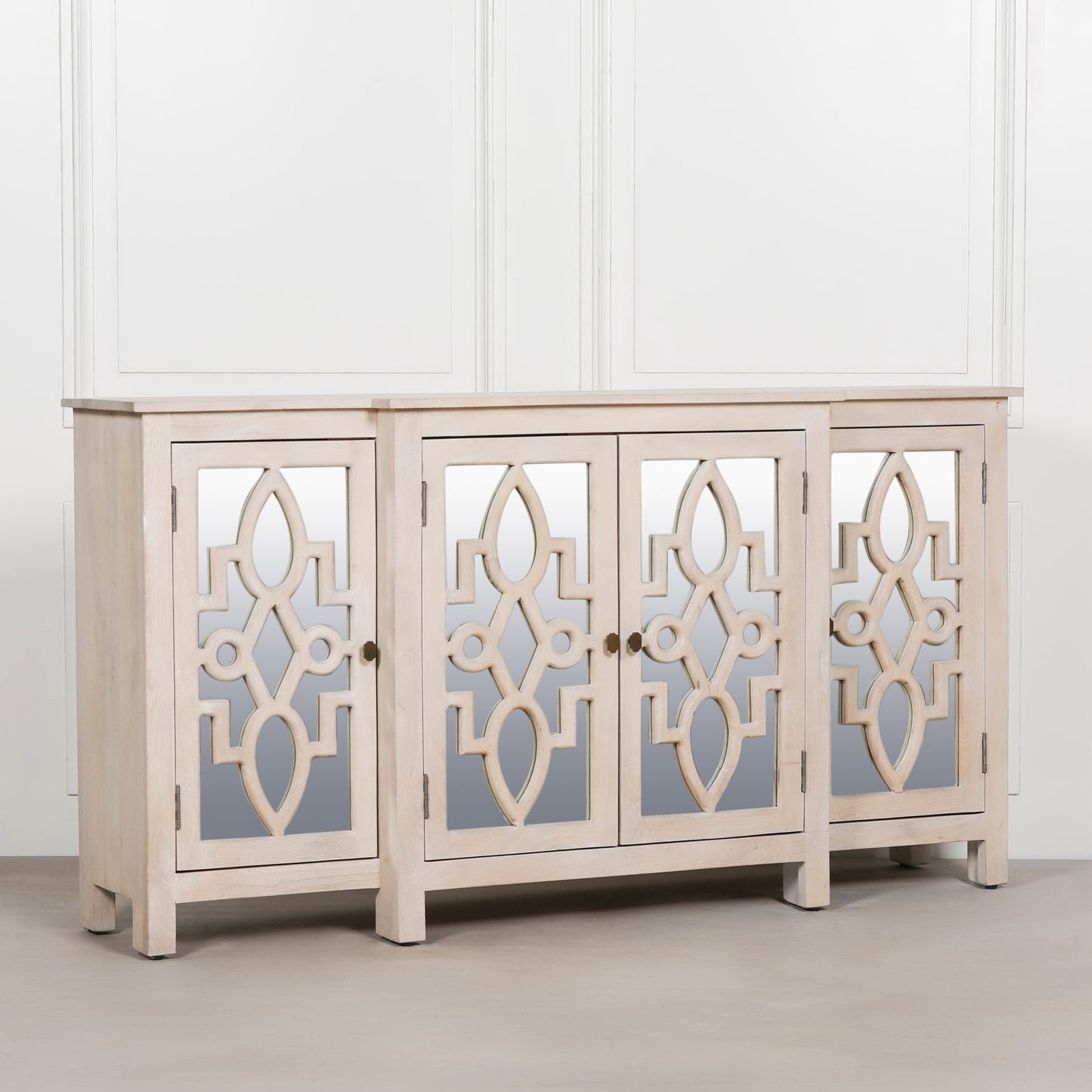 Solmere 4-Door Mirrored Breakfront Mango Wood Sideboard
