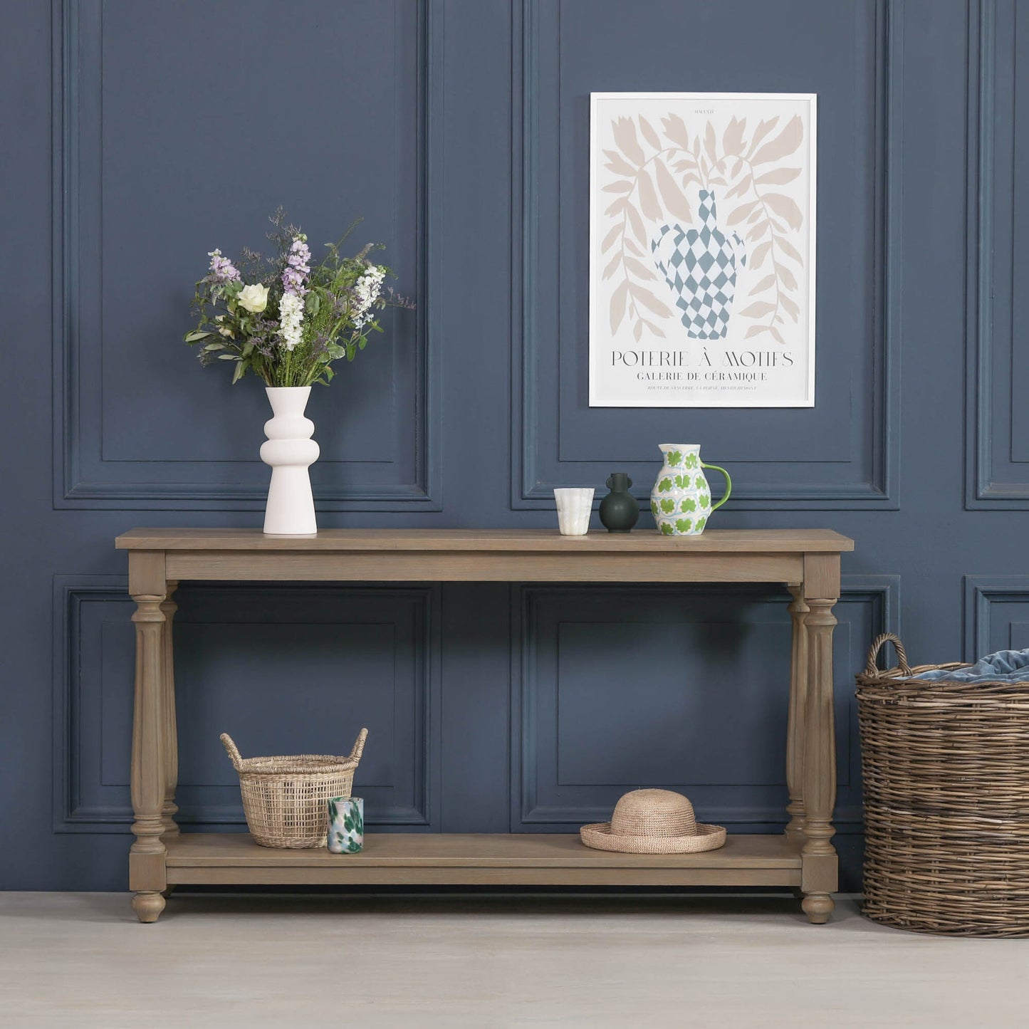 Arbouré White Cedar Farmhouse Console Table