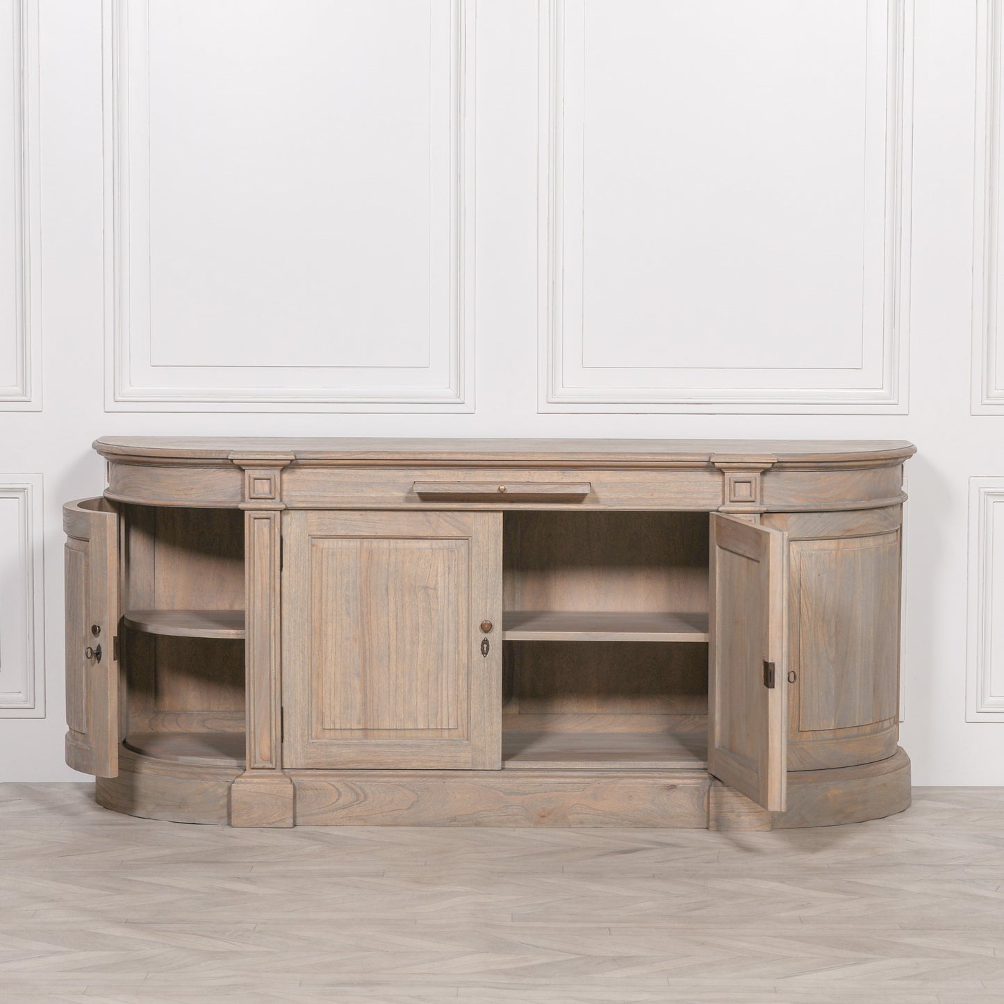 Arbouré Large Rustic White Cedar Buffet Sideboard