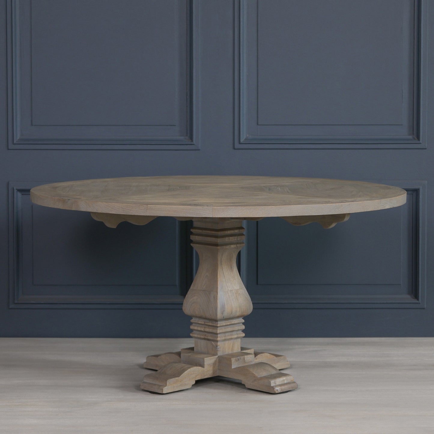 Ashwick 150cm Round Mango Wood Dining Table