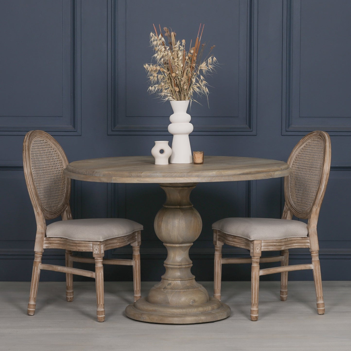 Ashwick 120cm Round Mango Wood Dining Table