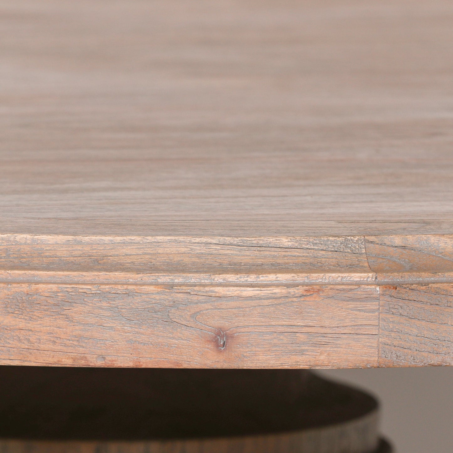 Ashwick 162cm Round Mango Wood Dining Table