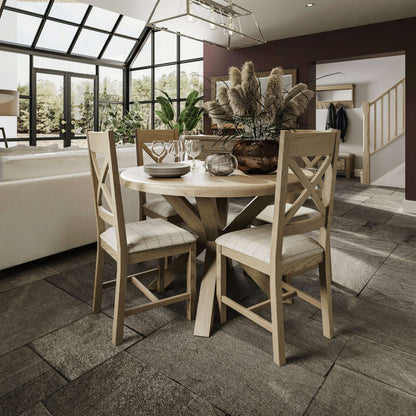 Eaton Country Oak Small Round Table