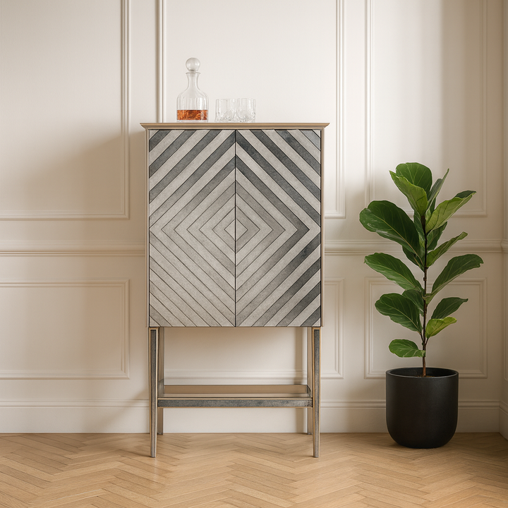 Lexington Antique Mirrored Drinks Cabinet